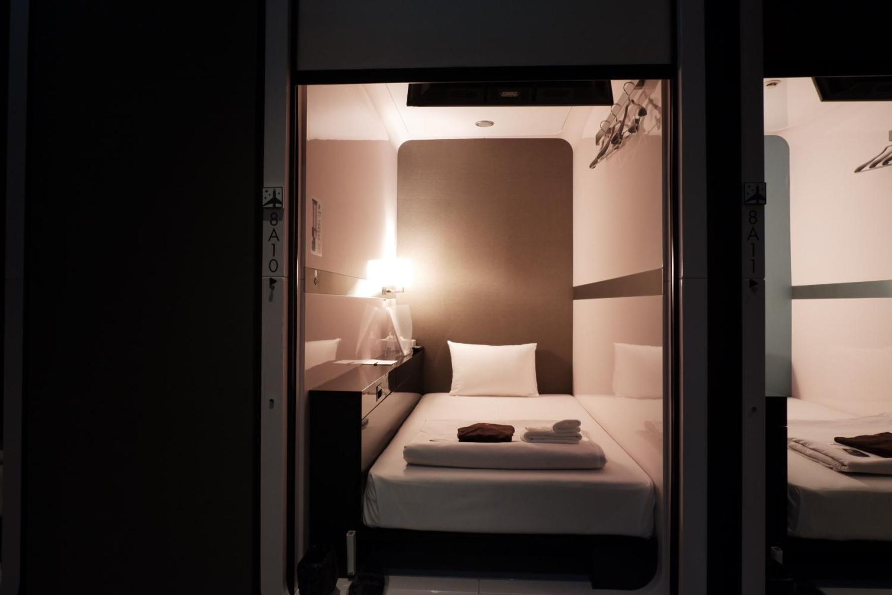 First Cabin Shinbashi Atagoyama Tokio Habitación foto