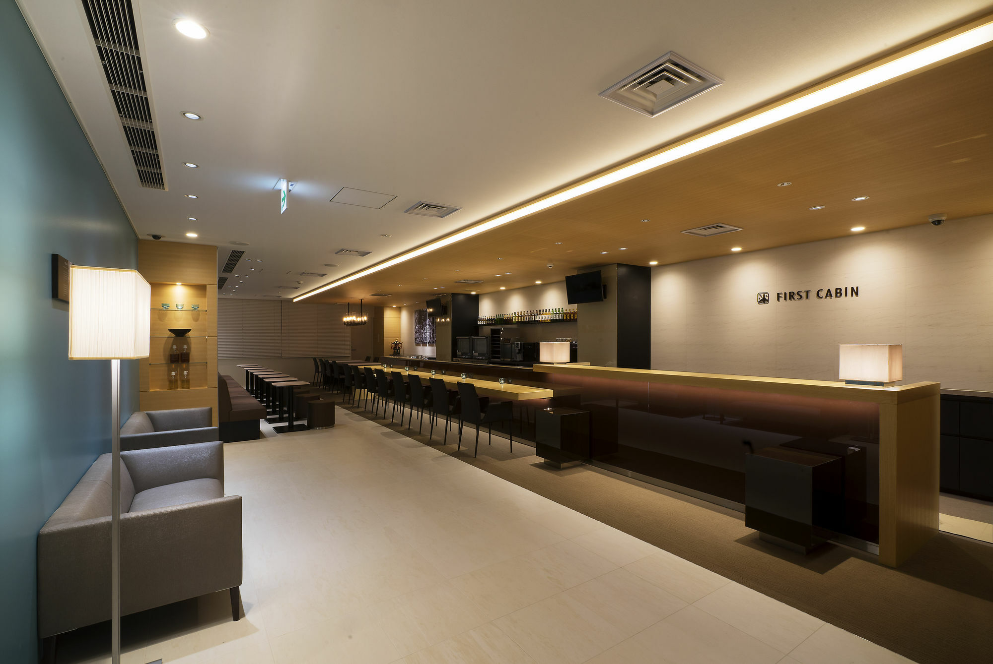 First Cabin Shinbashi Atagoyama Tokio Exterior foto